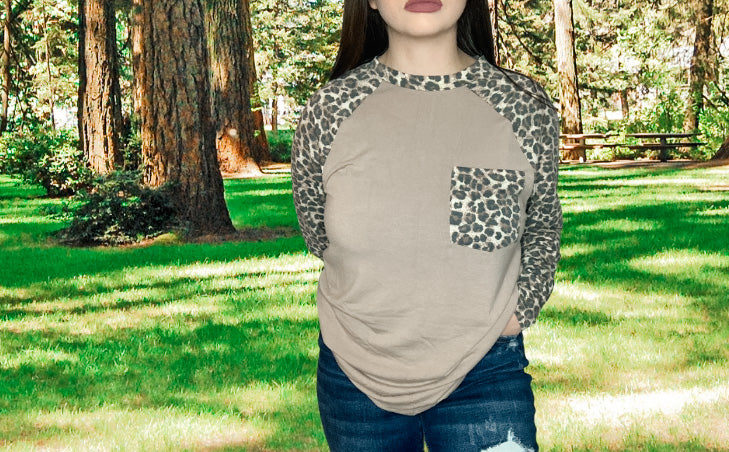 Long Sleeve Leopard Raglan Pocket Top